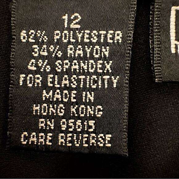 Rafaella black knee length pencil skirt size 12
b3 - Picture 3 of 4